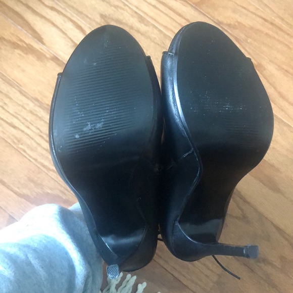 NWOT Black LEATHER Steve Madden peeptoe heels 6.5 - Picture 7 of 7